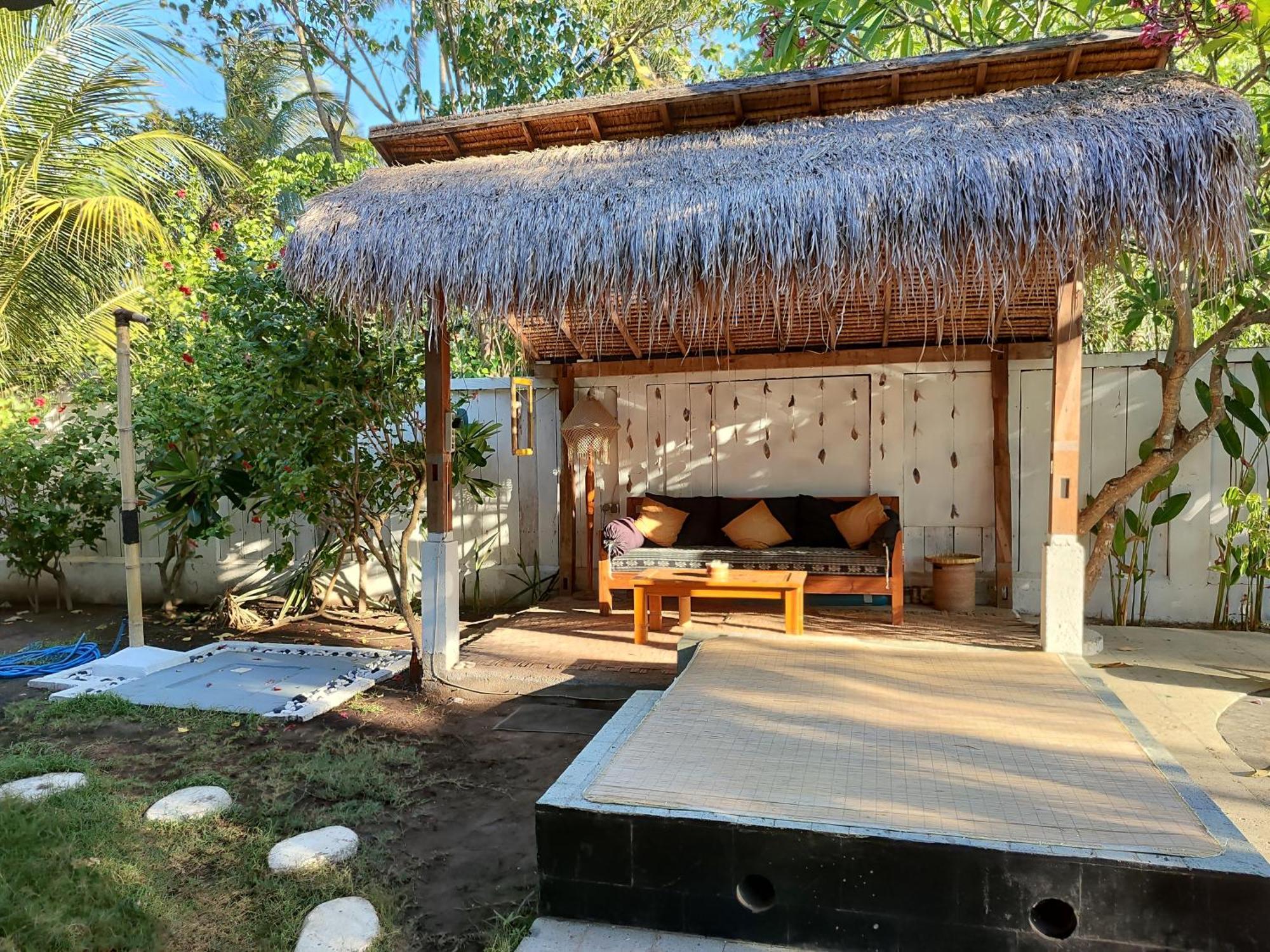 吉利阿尔Gili Moonlight Retreat别墅 外观 照片